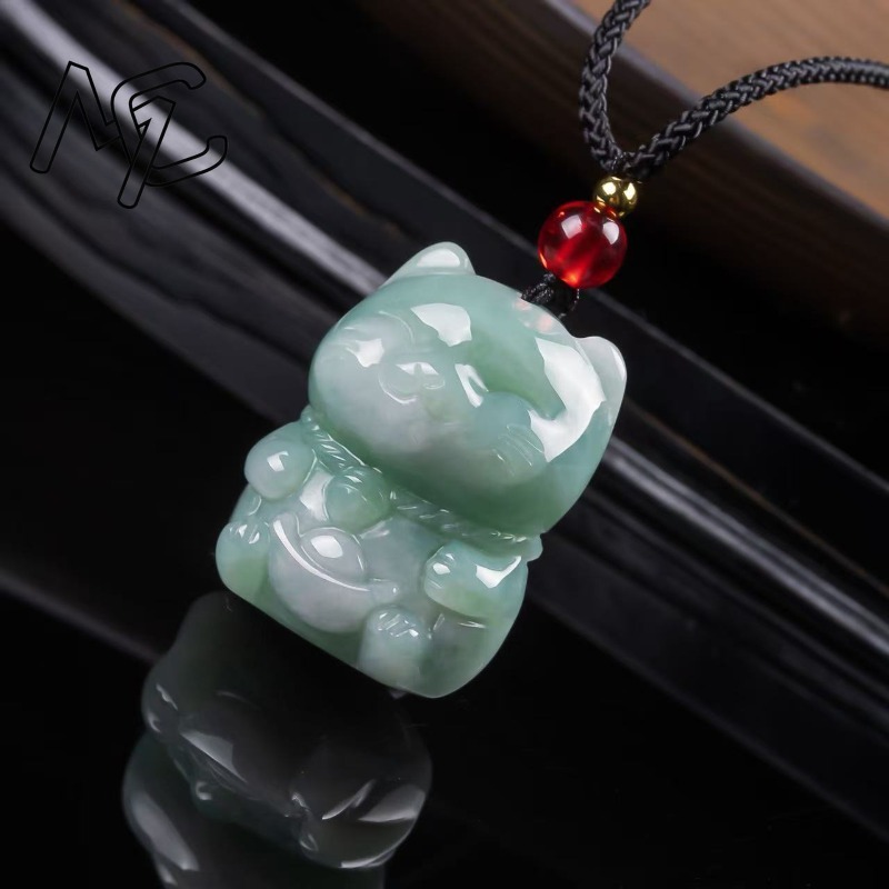 Natural Emerald Jade Lucky Cat - Women'S Fashion ulasan dan harga